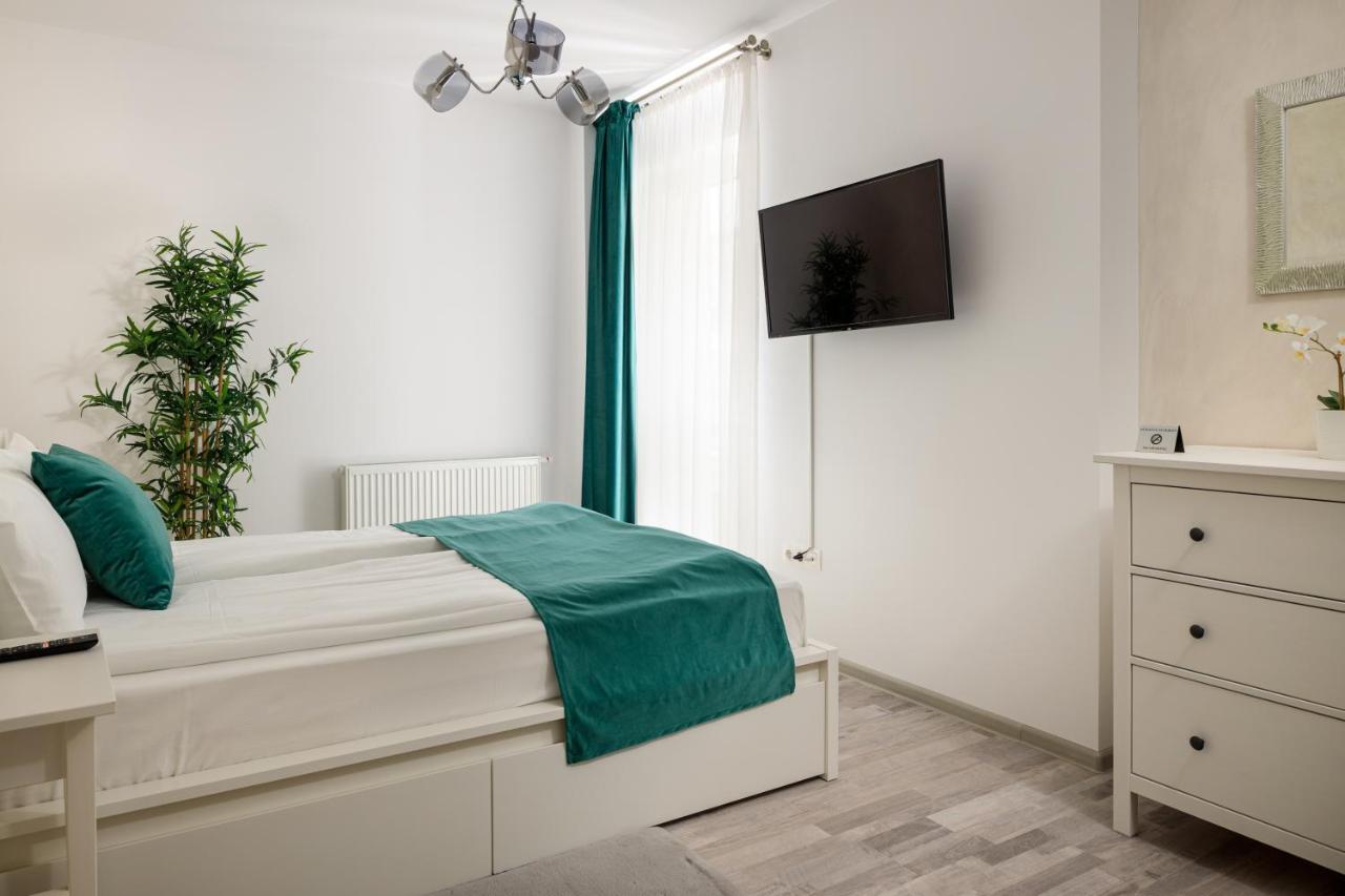 Brasov Holiday Apartments Buitenkant foto