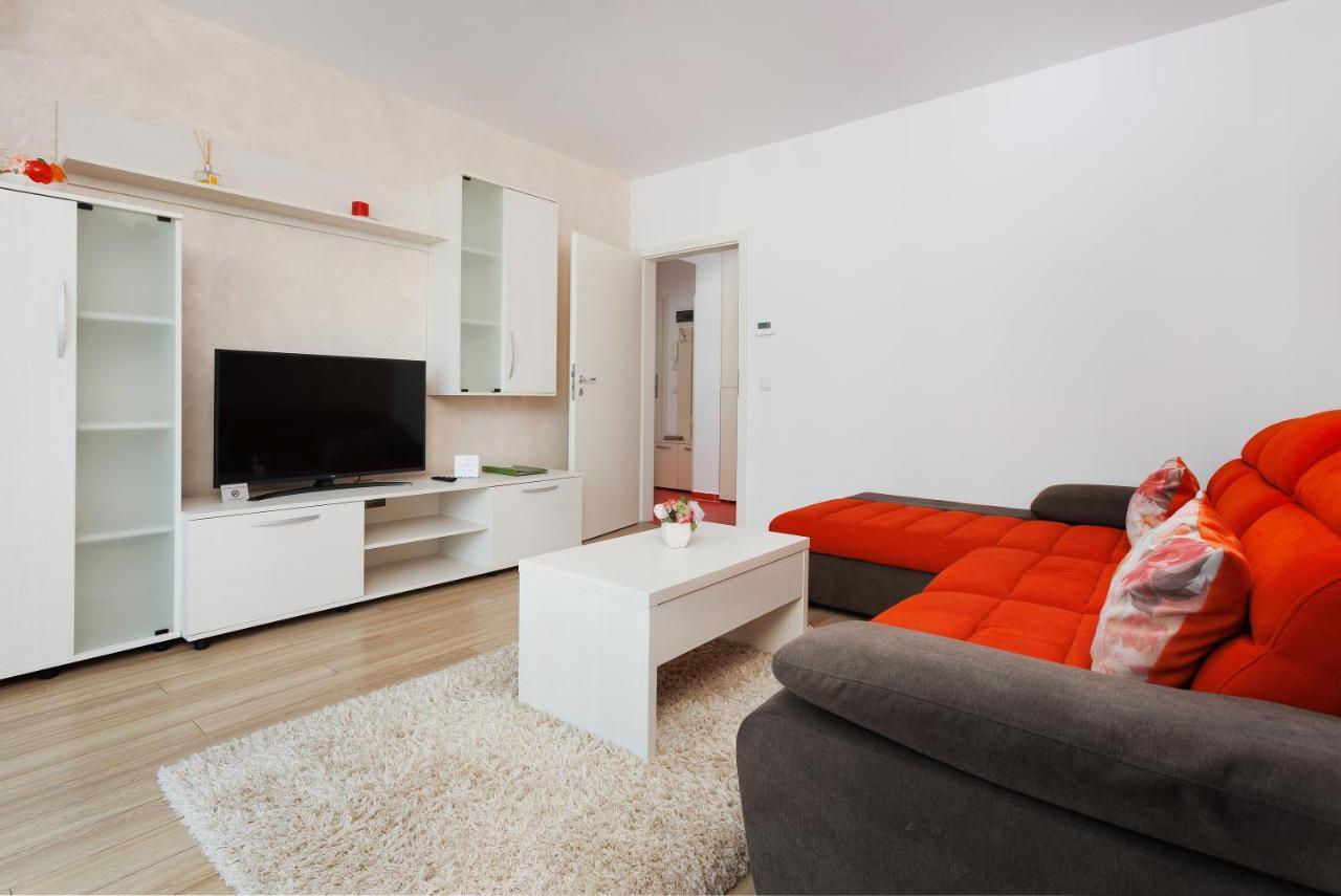 Brasov Holiday Apartments Buitenkant foto