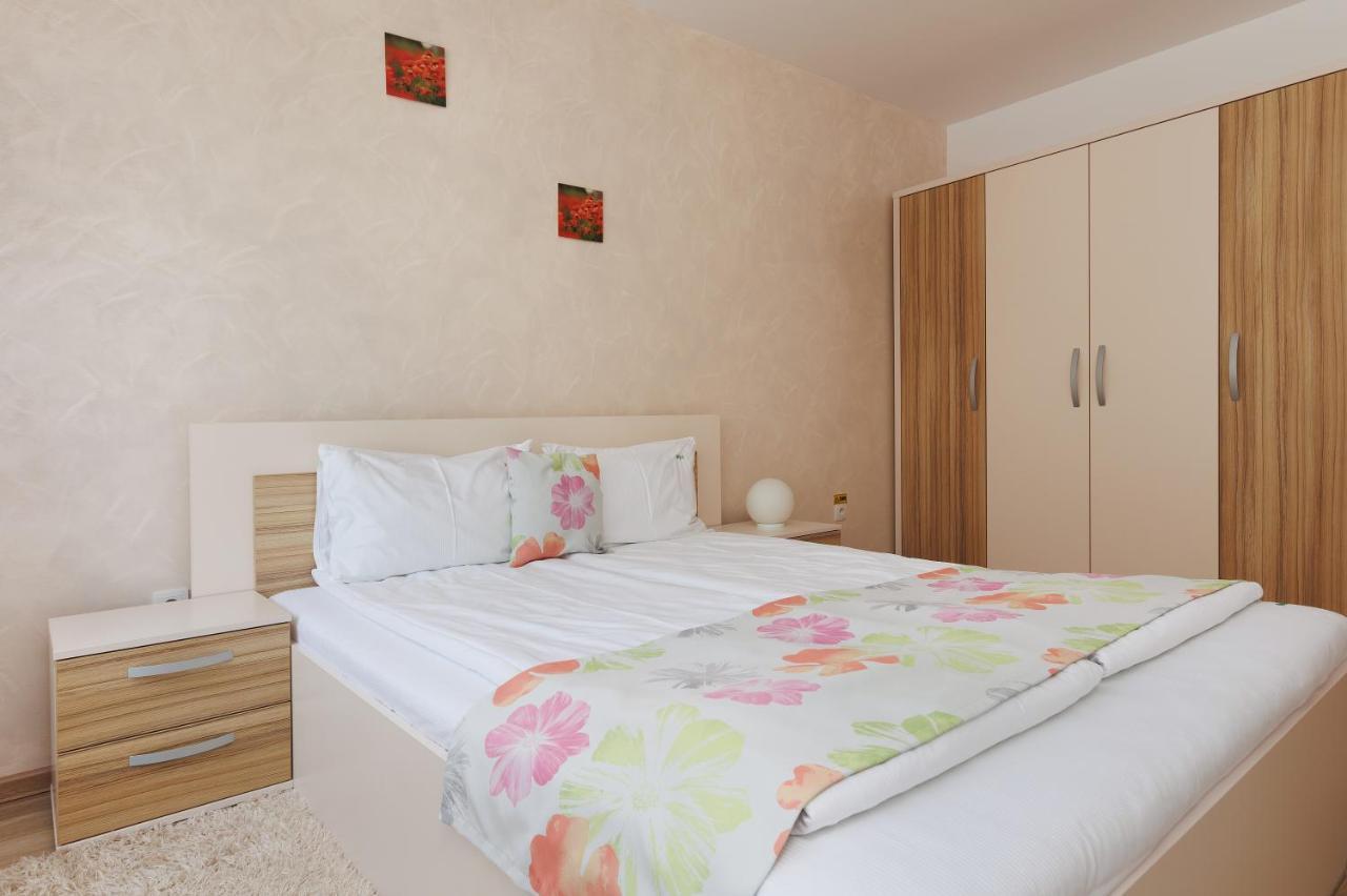 Brasov Holiday Apartments Buitenkant foto